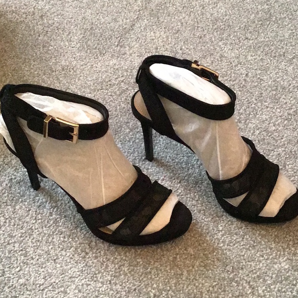 BCBG high heels